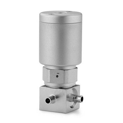 Válvula Diafragma sem Molas em Aço Inoxidável 316L VIM/VAR UHP Série DP, 3 Extremidades: 1/4° com Conexão para Solda de Topo para Tubing (TBW), Limpeza SC-01, Atuador NC (vide MS-01-165)