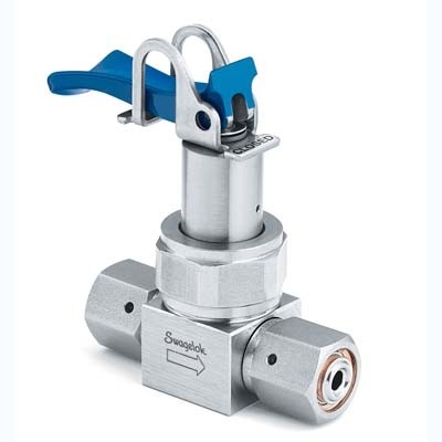 Válvula Diafragma sem Molas em Aço Inoxidável 316L VIM/VAR UHP Série DP, Extremidades: Conexão VCR Femea de 1/4?, Limpeza SC-01, Manopla Tipo Toggle na Cor Azul (vide MS-01-165)