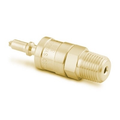 Engate Rápido Miniatura sem Retenção Série QM Lado Macho (Espiga) em Latão C36000 Zincado, Extremidade: Rosca NPT Macho de 1/8", Coeficiente de Vazão 0.06, Temperaturas de Trabalho de -17 a 121 °C para Vedações em Buna N, Pressão de Trabalho (Acoplad