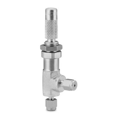 Válvula Micrométrica em Latão Série S para Baixo Fluxo, em Ângulo, Extremidades: Conexão Swagelok (Dupla Anilha) para Tubo de 1/8? OD (DE) (vide MS-01-142)
