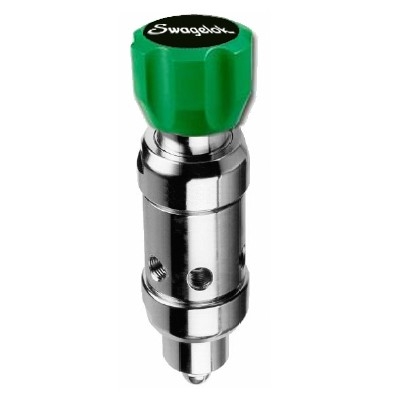 SS 2-Stage PR Regulator, 0 to 25 psig (1.7 bar), F Configuration, 1/4 in. FNPT, 0.06 Cv