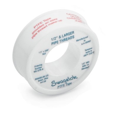 Fita Veda Rosca em PTFE em Conformidade com A.A.58092. Aplicação em Roscas Cônica Macho de 1/8", 1/4" e 3/8". Tamanho da Fita 1/4" x 576" (6,4 mm x 1463 cm). Temperatura de até 232 °C.