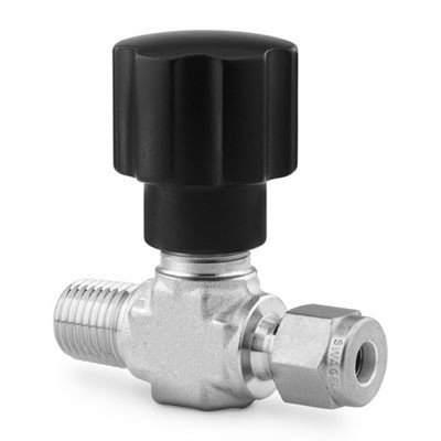 Válvula Agulha em Aço Inoxidável Série D, Castelo Integral e Haste Não-Rotativa, Cv = 0,27, Extremidades: Rosca NPT Macho de 1/4? X Conexão Swagelok (Dupla Anilha) para Tubo de 6 mm (vide MS-01-42)