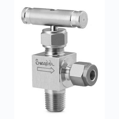 Válvula Agulha em Aço Inoxidável Séries O, 1, 18, 20 e 26, Castelo Integral, em Ângulo, Haste em “Ve”, Extremidades: Rosca NPT Macho de 1/4? X Conexão Swagelok (Dupla Anilha) para Tubo de 1/4? OD (DE) (vide MS-01-164)