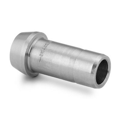 Port Connector em Aço Inoxidável 316 Conforme Norma ASTM A276, Extremidades: Port Connector de 2" OD (DE) x Ponta Lisa Swagelok (Tuber Adapter) de 2" OD (DE), Limpeza e Embalagem SC-10 da Swagelok.