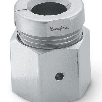 Porca Bipartida Femea de 1/4° para Conexão VCR com Vedação Facial através de Arruela Metálica em Aço Inoxidável 316 (vide MS-01-24 e MS-01-156)
