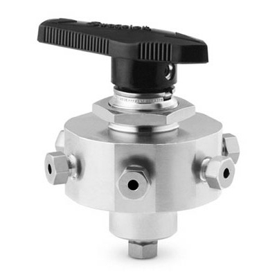 Válvula esfera em aço inox, extremidades iguais: 1/8" conexão para tubo, com limpeza.