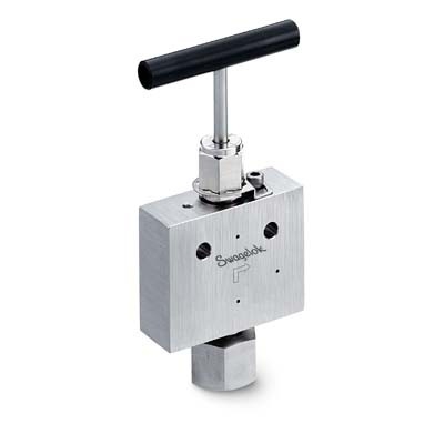 Stainless Steel High-Pressure Angle-Pattern Needle Valve, 9/16-18 Female Straight Thread