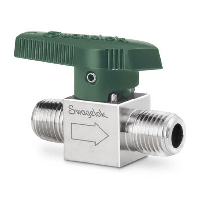 Válvula macho para instrumentação com operação por 1/4 de volta Série P4T em aço inoxidável 316 conforme Norma A479. Pressão de Trabalho de 3000 psig (206 bar), Temperatura de Trabalho -23 a 204 °C com Vedações em Fluorcarbono FKM revestido em PTFE.