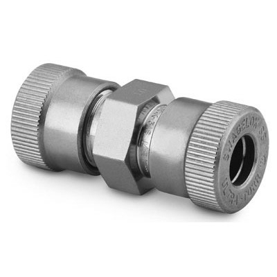 União em Aço Inoxidável Ultra-Torr para Vácuo , Extremidades: Conexão Ultra-Torr para Vácuo de 3/8" (vide MS-01-32)