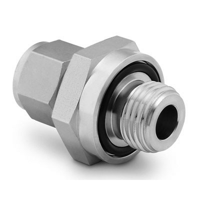 Conector Macho O'Seal com Furo Passante em Aço Inoxidável 316 Conforme ASTM A276, Extremidades: Conexão Swagelok (Dupla Anilha) para Tubos de 3/8" OD (DE) x Rosca SAE/MS Macho Reta de 9/16-18, Limpeza e Embalagem SC-10 da Swagelok.