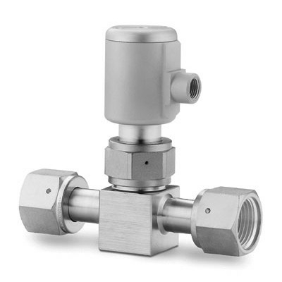 Válvula com Vedação por Fole em Aço Inoxidável 316L Série BN para Alta Pureza, Extremidades: Conexão VCR Femea de 1/2?, Atuador NC, Entrada 1/8-27 (vide MS-01-94)