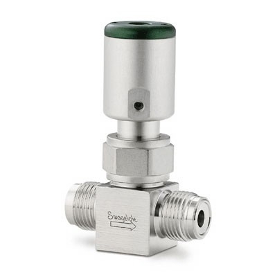 Válvula com Vedação por Fole em Aço Inoxidável 316L Série BN para Alta Pureza, Extremidades: Conexão VCR Macho de 1/2?, Atuador NO, Entrada 1/8-27, Limpeza SC-11 (vide MS-01-94)