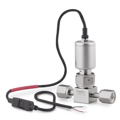 Válvula com Vedação por Fole em Aço Inoxidável 316L Série BN para Alta Pureza, Extremidades: Conexão VCR Femea de 1/4?, Atuador NC, Chave Indicadora NO (vide MS-01-94)