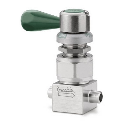 Válvula Diafragma em Aço Inoxidável 316L VAR Séries DL e DS para Alta Pressão e Alta Pureza, Manopla Tipo Alavanca, Conexões, Extremidades: Conexão para Solda Tipo Encaixe para Tubing (TSW) de 1/4? OD (DE) e Conexão para Solda de Topo para Tubing (TB