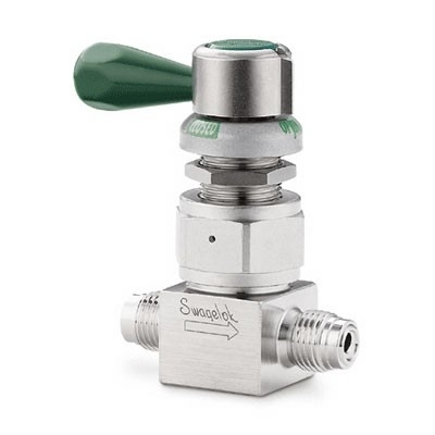 Válvula Diafragma em Aço Inoxidável 316L VAR Séries DL e DS para Alta Pressão e Alta Pureza, Manopla Tipo Alavanca, Extremidades: Conexão VCR Macho de 1/4?, Limpeza SC-01, Acabamento Superficial Ra = 5 µin (0,13 µm) (vide MS-01-73)