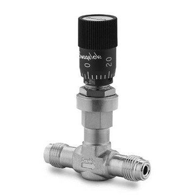 SS Medium-Flow Metering Valve, 1/4 in. Male Swagelok VCR Metal Gasket Face Seal Fitting, Vernier Handle