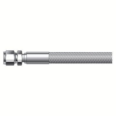 Mangueira Coreflex série X, núcleo liso em PTFE, com fibra trançada e revestimento externo em aço inoxidável 304, pressão nominal 3500 psig @ 20º C, pressão mínima de ruptura 14000 @ 20º C,temperaturas -53º a 230º C, diâmetro nominal 1/4", extremidad
